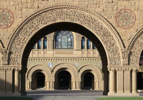 Common Challenges Students Face When Writing a Dissertation